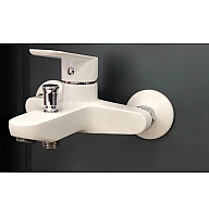 Смеситель для ванны FIORE KEVON CHIC 81WX8150 белый/хром